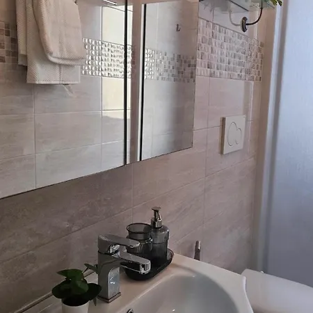 Liam House Apartamento Otranto