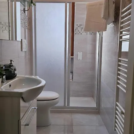 Liam House Apartamento Otranto