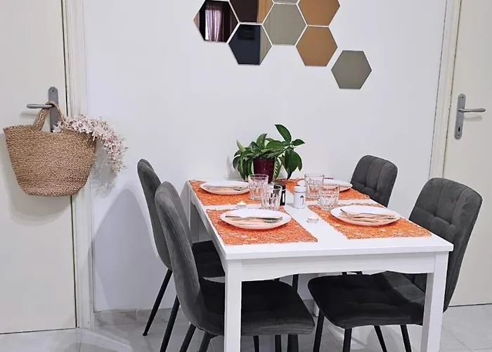 Liam House Апартаменты Отранто